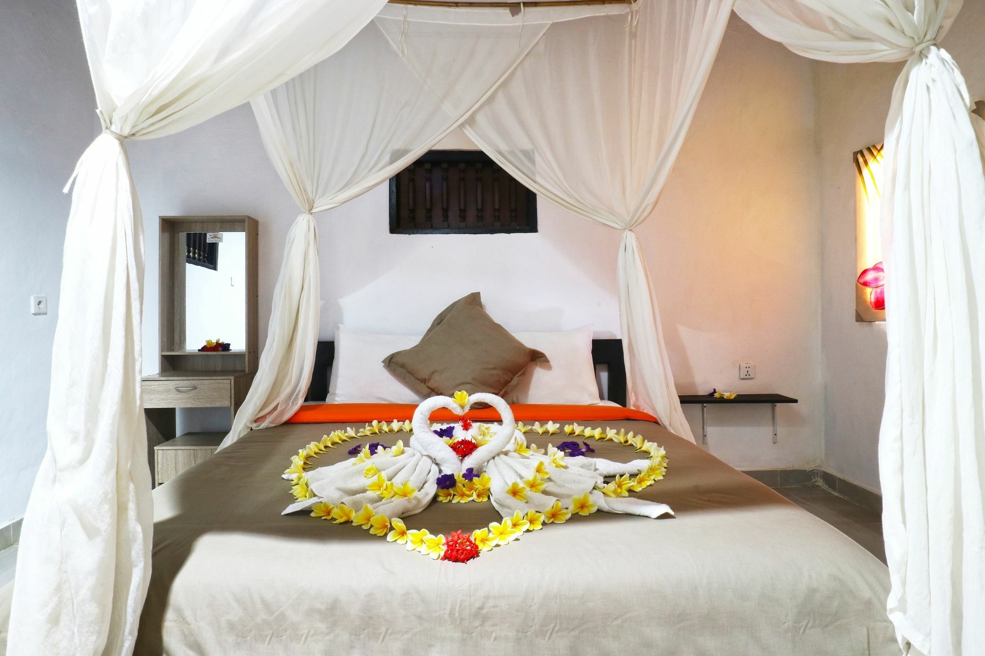 Sunjaya Kubu Guesthouse Lembongan Eksteriør bilde